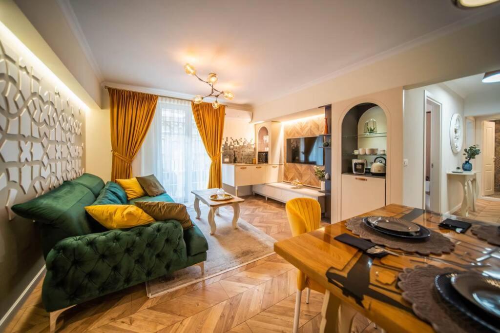 History Museum Apartment Bukareszt Zewnętrze zdjęcie